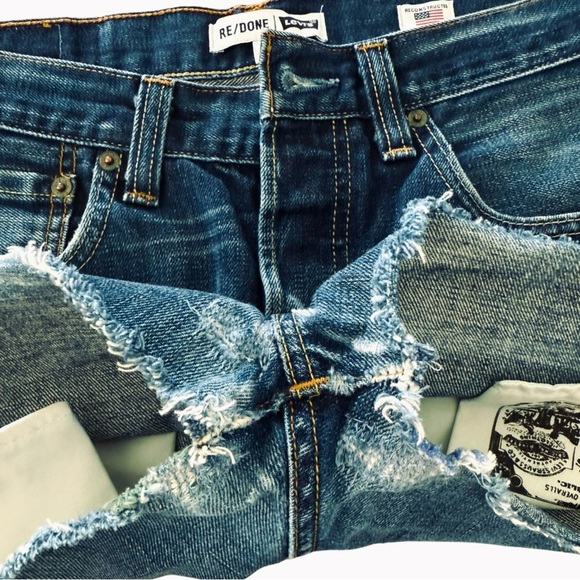 RE/DONE | Levi's "The Short" in Blue No Destruction Size 26 NWT - Picture 6 of 9